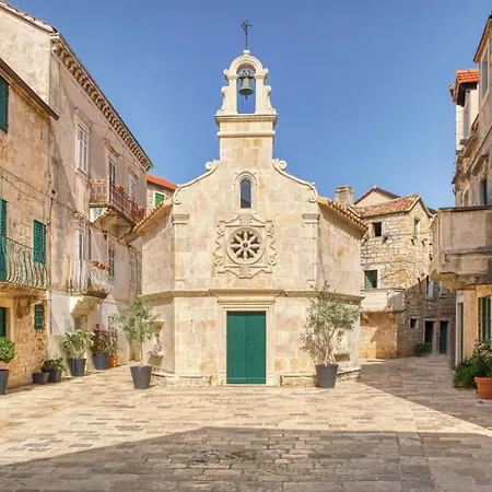 San Gabrijel Hvar Town